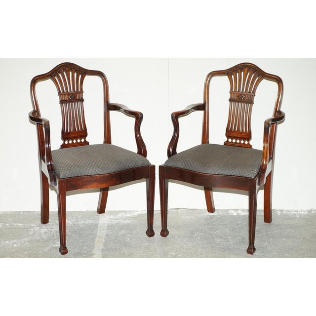 Antique Dining Chairs in the style of George Hepplewhite, 1880s, Set of 8 For Sale - Image 4 of 18