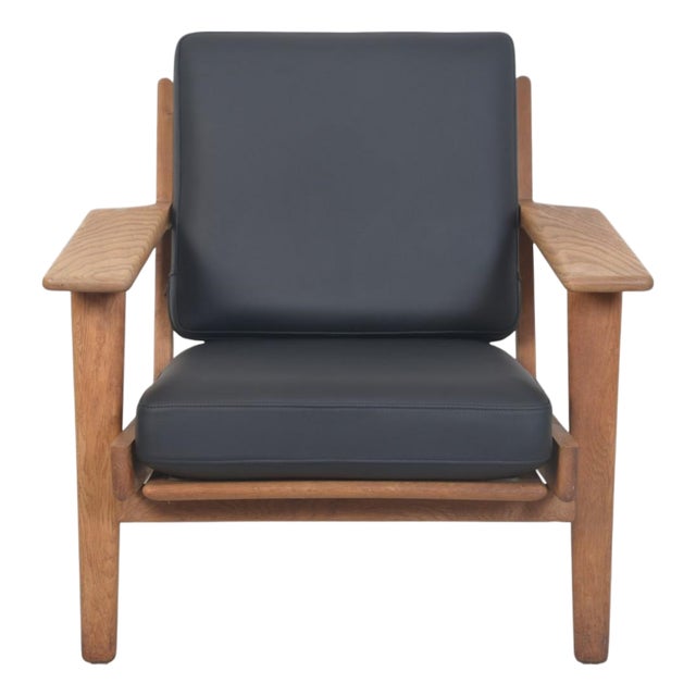 GE290 Chair in Oak and Black Leather by Hans Wegner, 1980s For Sale