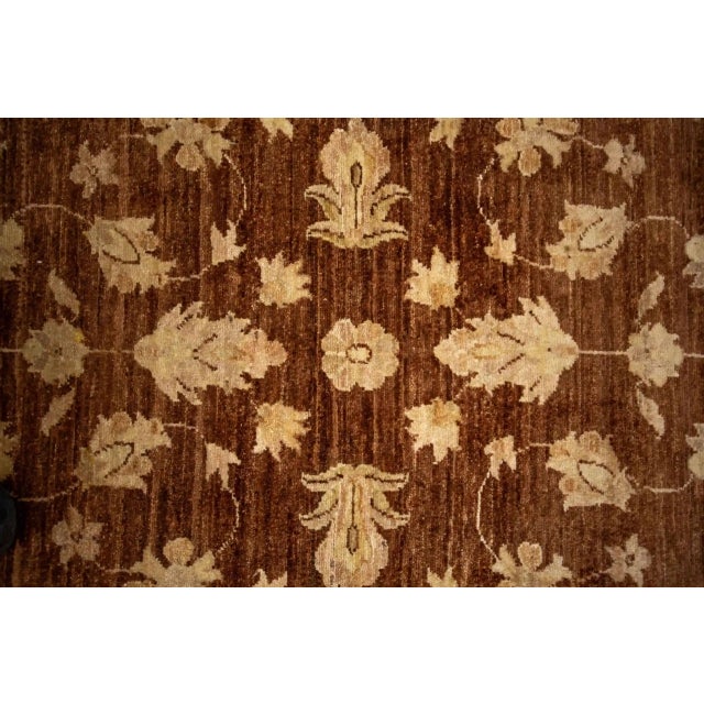 Hand-Knotted Ziegler Rug in Wool For Sale - Image 3 of 11