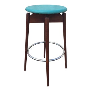 Mid-Century Modern Walnut Swivel Stool For Sale