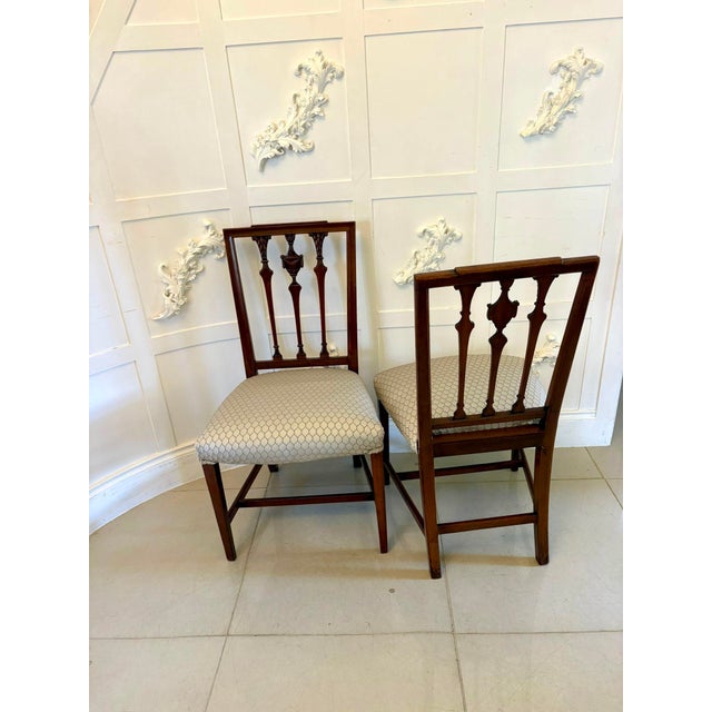 Antique Victorian English Mahogany Dining Chairs, 1880, Set of 8 For Sale - Image 3 of 15