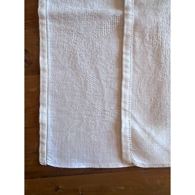 Antique French Damask Linen Dinner Napkins Jb Monogram Hand Embroidered Hemstitch - Set of 7 For Sale In Philadelphia - Image 6 of 17