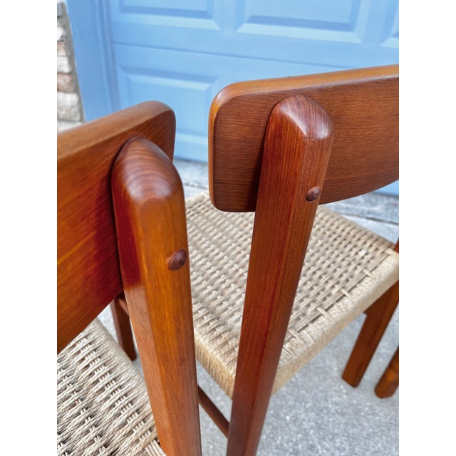 Mid Century Danish Modern Paper Cord Seat Dining Chairs | Set of Four by Sun Cabinet For Sale - Image 14 of 18