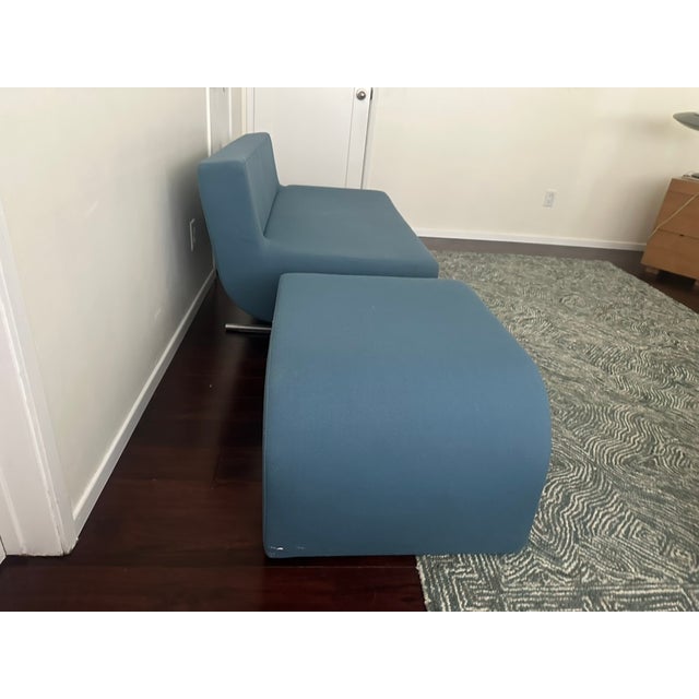 Contemporary Modern Sofa With Seperate Single Seat Section Hitch Mylius Uk For Sale - Image 3 of 6