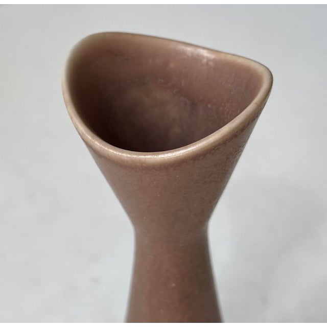 Modernist Stoneware Vase in Brown Glaze by Gunnar Nylund for Nymølle, 1960s For Sale - Image 6 of 10