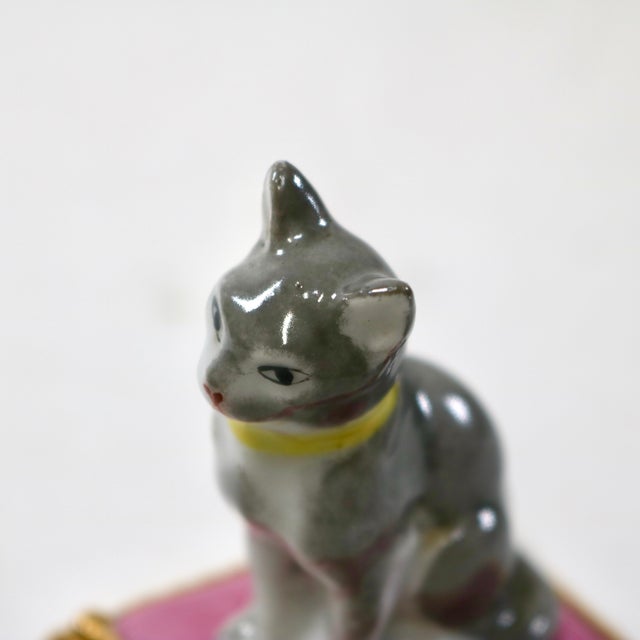 Antique French La Courtille Workshop Cat on Pink Pillow Figurine For Sale In Cincinnati - Image 6 of 10