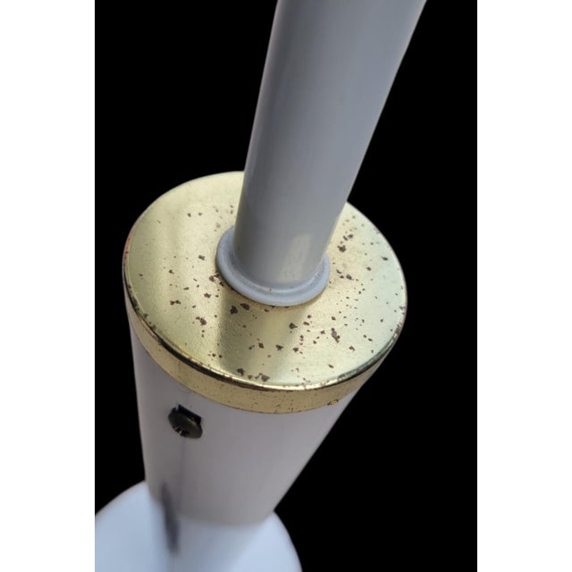 Hollywood Regency Vintage Extra Tall Glass White Lotus Flower 4 Light Hollywood Regency Floor Lamp For Sale - Image 3 of 11