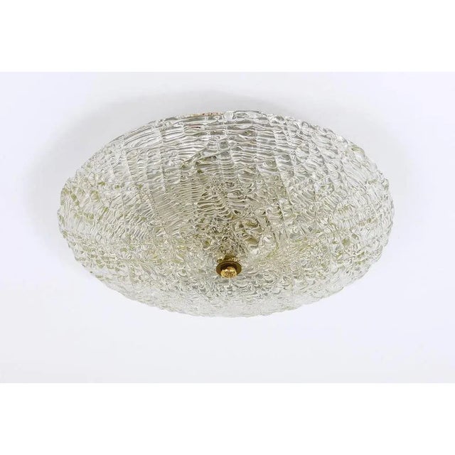 Mid-Century Flush Mount in Textured Glass attributed to J. T. Kalmar for Kalmar, Austria, 1960s For Sale - Image 6 of 10