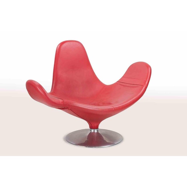 Rare armchair realized by Stefano Giovannoni for Domodinamica in 1980s. Aluminum, leather, metal, polyurethane. Very good...