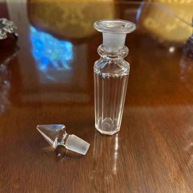 Beautiful 1840s-50s old Sheffield plate cruet castor of rectangular form with finely detailed grapes, foliage, and vines,...