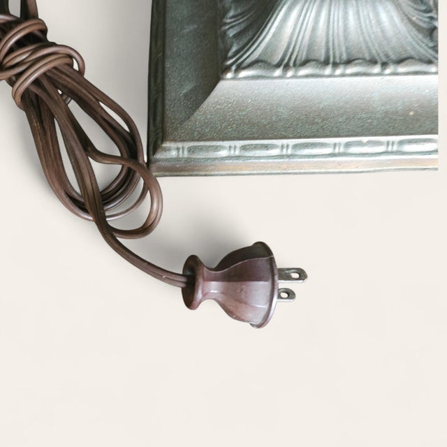 Early 20th Century Early 20th Century American Emeralite Cased Glass Desk Lamp For Sale - Image 5 of 6