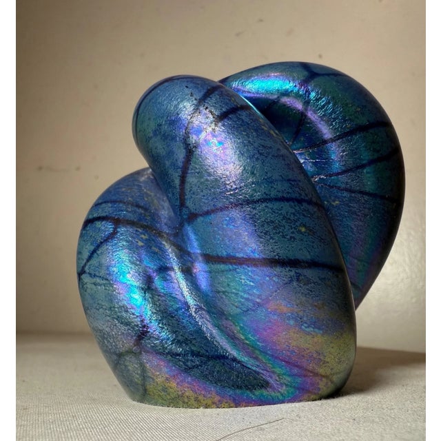Vintage Hand Blown Charles v Ramsay Blue Iridescent Paperweight Vase Sculpture For Sale In New York - Image 6 of 12