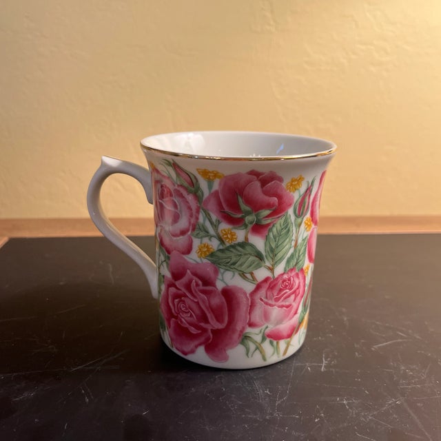 Traditional Lenox Bone China Mugs “The Flower Blossom Mug Collection” by Susanne Clee For Sale - Image 3 of 13