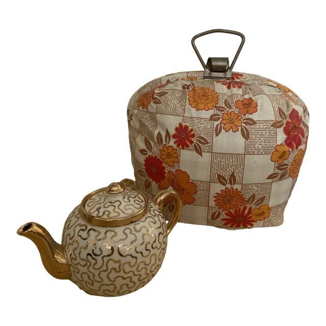 Vintage Asian Carriage Bag & Teapot For Sale