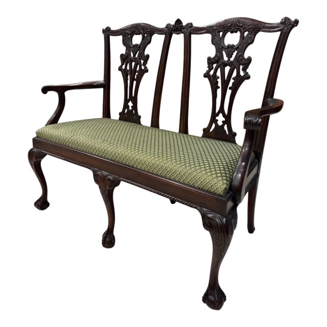 Mid 20th Century English Chippendale Style Mahogany Window Bench With Carved Openwork Backs For Sale