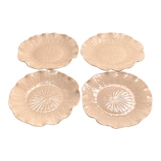 Vintage Mid-Century Modern Metlox Lotus Poppy Sand Dinner Plates - Set of 4 For Sale