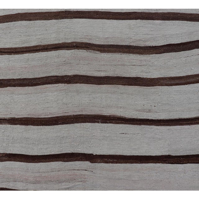 Ivory Flat-Weave Kilim Vintage Gallery Rug From Turkey With Horizontal Stripes For Sale - Image 8 of 14