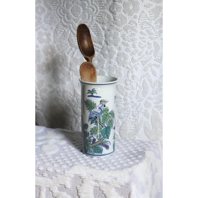 1980s Chinese Ceramic Tall Jar With a Handpainted Cockatoo and Orchid For Sale - Image 6 of 8