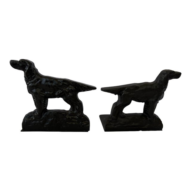 Vintage Cast Iron Hunting Dog Bookends Set With Steel Base Plates – Black Finish For Sale