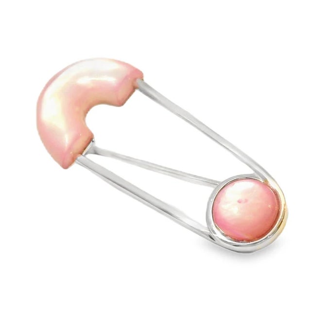 14K White Gold Pink Mother of Pearl Safety Pin. This charming piece features a beautiful pink mother of pearl inlay, set...