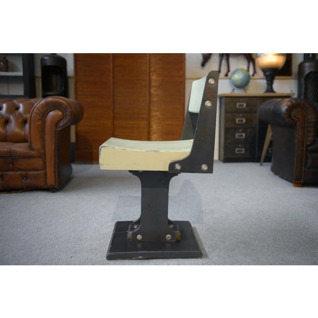 Minimalist Modernist Design Chair, 1960s For Sale - Image 11 of 16