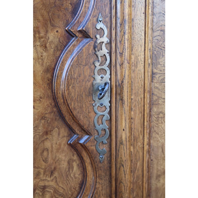 18th Century Louis XV Oak and Burled Walnut Sideboard For Sale - Image 17 of 18
