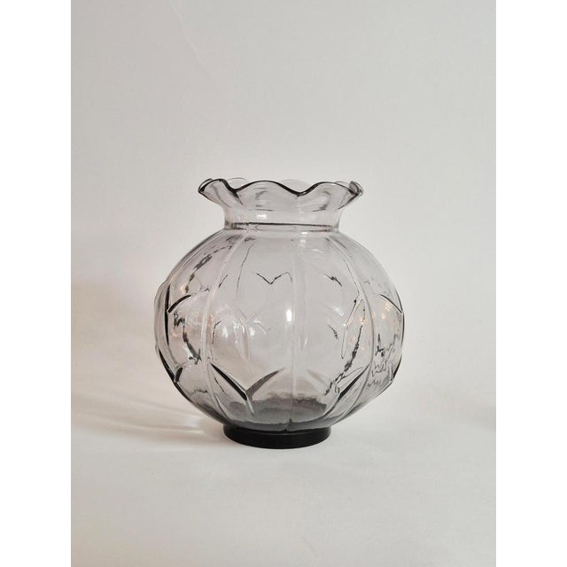 A true Swedish classic, decorative glass vase, model Ove designed by Edvin Ollers for Elme Glasbruk 1930s, Swedish Modern....