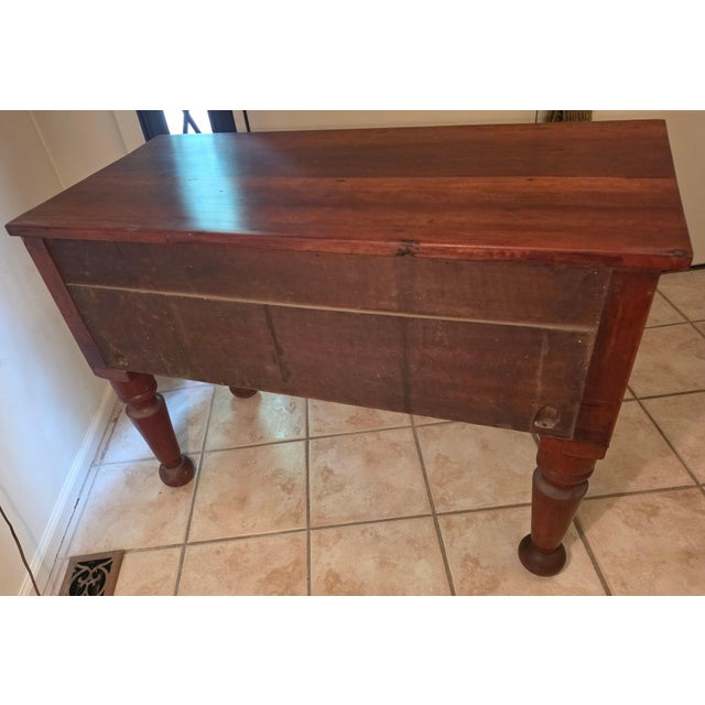 Early 19th Century Antique Early 19th Century American Country Solid Cherry One-Drawer Work Table For Sale - Image 5 of 10