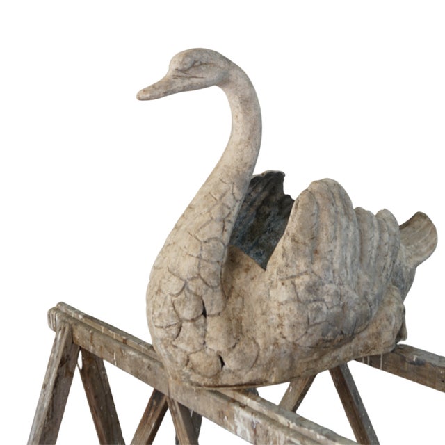 Large-Scale Mid-Century Swan Planter – Early Casting With Aged Stone Patina For Sale In Austin - Image 6 of 18