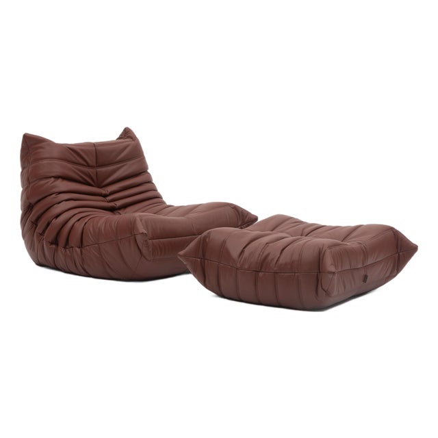 Togo Fireside Chair and Ottoman in Italian Chestnut Leather - Restored Vintage Ligne Roset For Sale