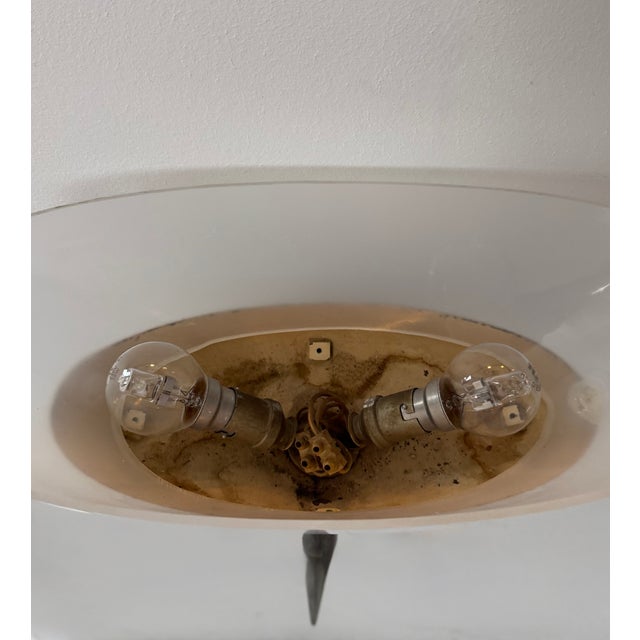 Metal Vintage Art Deco Wall Sconce in Brass and Acrylic Glass, France, 1930 For Sale - Image 7 of 11