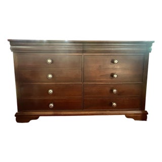Bassett Furniture French Inspired Collection Cherry Double Dresser Traditional 8-Drawer Chest For Sale