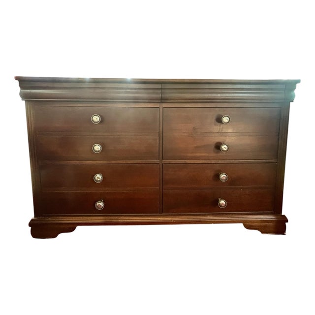 Bassett Furniture French Inspired Collection Cherry Double Dresser Traditional 8-Drawer Chest For Sale