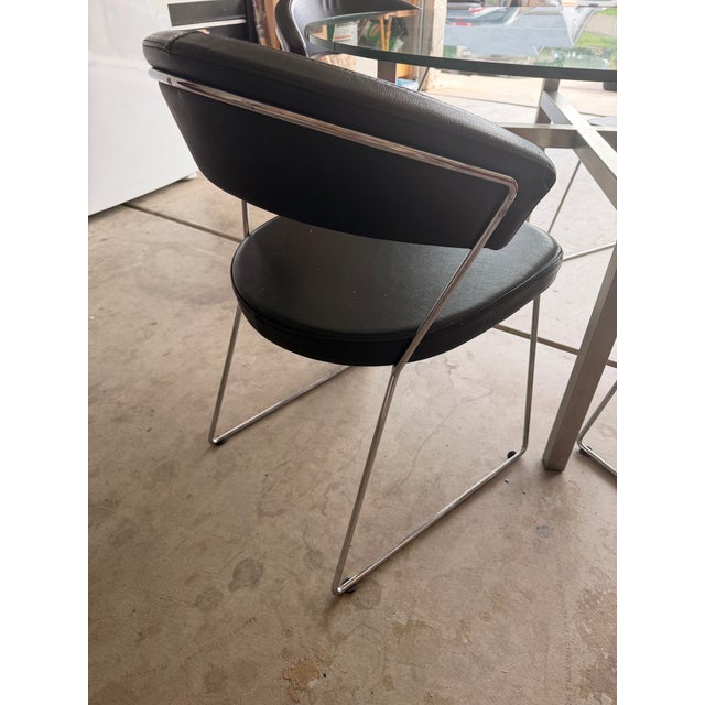 Calligaris Calligaris Modern Round Glass Dining Chrome Metal Table W/ 4 Black Chairs For Sale - Image 4 of 11