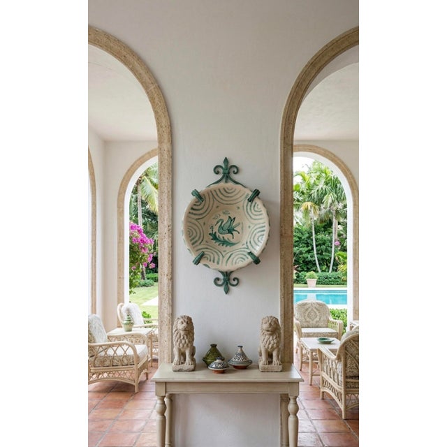 Spanish Fajalauza Ceramic Lebrillo With Emerald Green Avian Motif For Sale In West Palm - Image 6 of 8