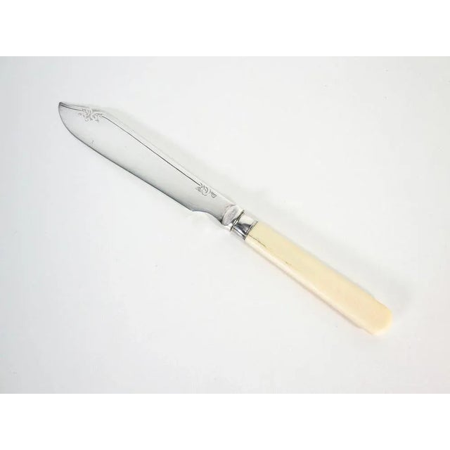 Set of 12 dessert cutlery william adams composed of 6 knives and 6 forks original case origin england period second half...