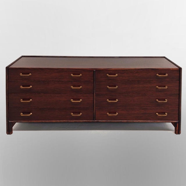 Vintage Chest of Drawers in Exotic Wood and Bamboo, 1970s, in Very Good conditions. Designed 1970 to 1979