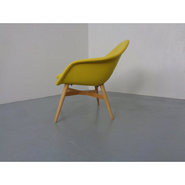 1960s Shell Lounge Chair by Miroslav Navratil, Czech Republic, 1960s For Sale - Image 5 of 16