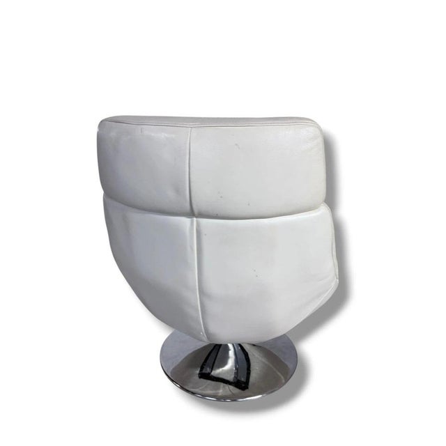 Metal Vintage Swivel Lounge Chair with Chrome Tulip Base, 1970s For Sale - Image 7 of 8