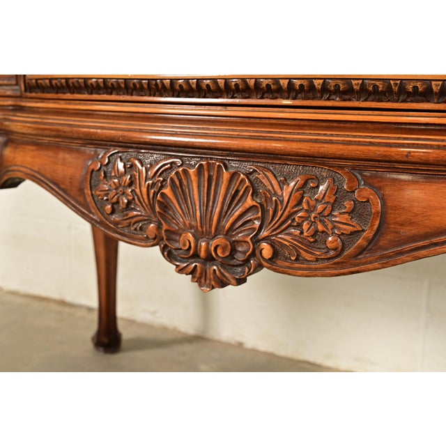 Brown Berkey & Gay Antique Georgian Burled Walnut Breakfront Bookcase Cabinet, Circa 1920s For Sale - Image 8 of 12