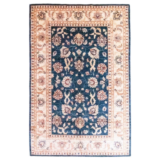 Middle Eastern Rug in Wool For Sale - Image 9 of 9