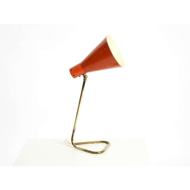 Large Mid-Century Modern Brass Table Lamp with Brick-Red Shade, 1950s For Sale - Image 4 of 18