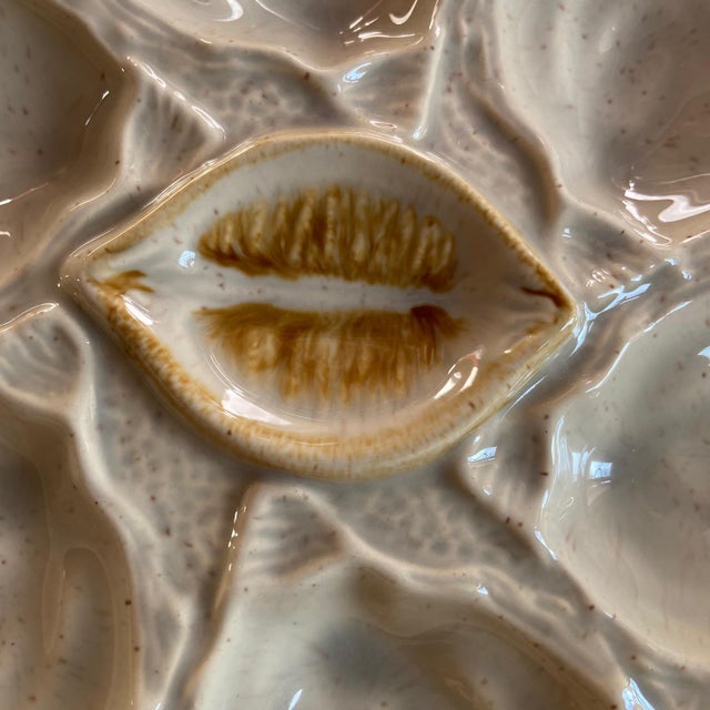 1960s French Majolica Oyster Plates from Saint Clément, 1960s, Set of 4 For Sale - Image 5 of 8