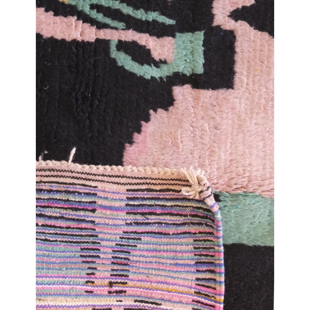 Moroccan Boujad Wool Rug - 8.2 X 5.2 Ft For Sale In Cleveland - Image 6 of 8