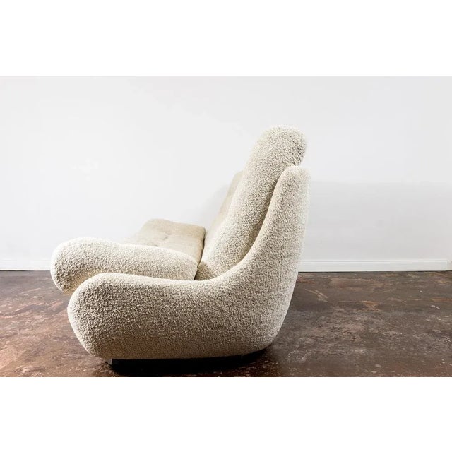 1970s Space Age Sofa Atlantis in Boucle 1970s, Czechoslovakia. For Sale - Image 5 of 12