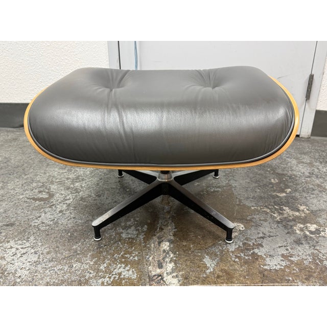 Gray Charles & Ray Eames for Herman Miller Eames Lounge Chair + Ottoman For Sale - Image 8 of 12