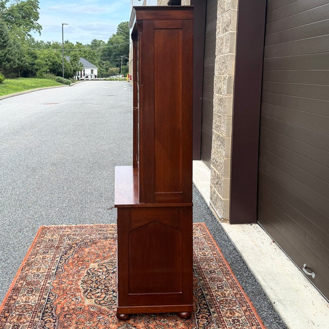 C. 1900 - 1910 Tobey Furniture Premium Hand Made Solid Mahogany Gothic Inspired Library Bookcase - 2 Pieces For Sale In Philadelphia - Image 6 of 18