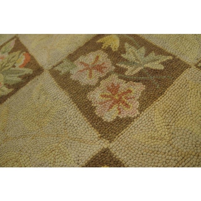 Ecru 1950s Tan Ecru Floral Folk Art Vintage American Hooked Rug 2'4" X 20'5" Handknotted Wool Carpet For Sale - Image 8 of 12