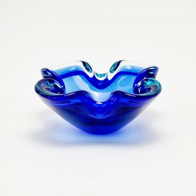 Sommerso Murano Glass Ashtray, Italy, 1960s For Sale - Image 4 of 9