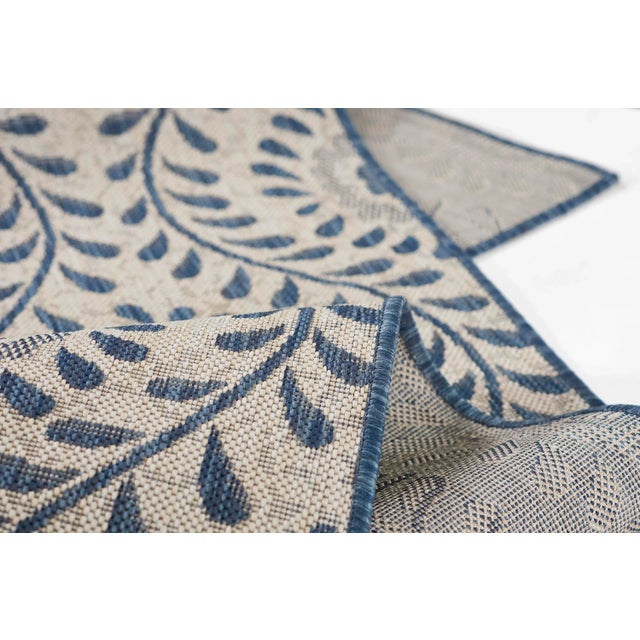 Momeni Contemporary Indoor/Outdoor Riviera Vine Rug in Blue, 9' x 12' For Sale In Atlanta - Image 6 of 9